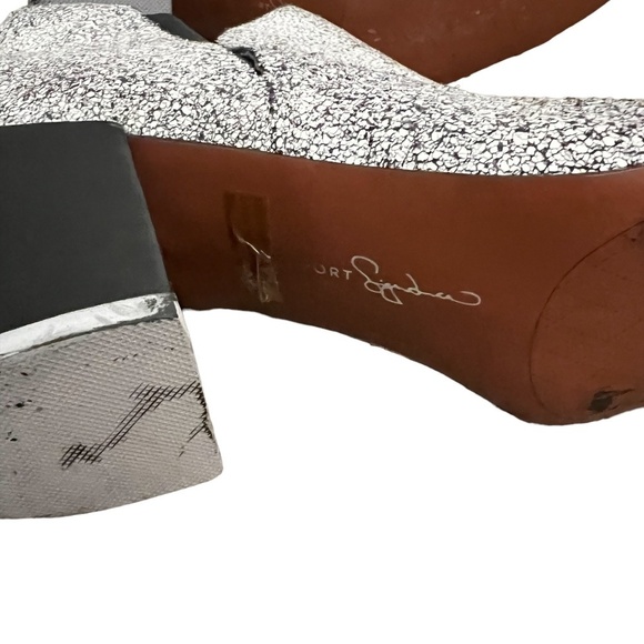Report Signature Toby White Crackle Pointed Toe Booties, size 6.5 - Picture 14 of 15